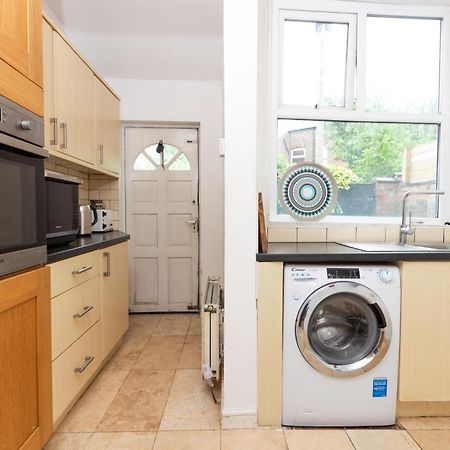 Lovely Private Rooms Near Mcr Centre Manchester Bagian luar foto