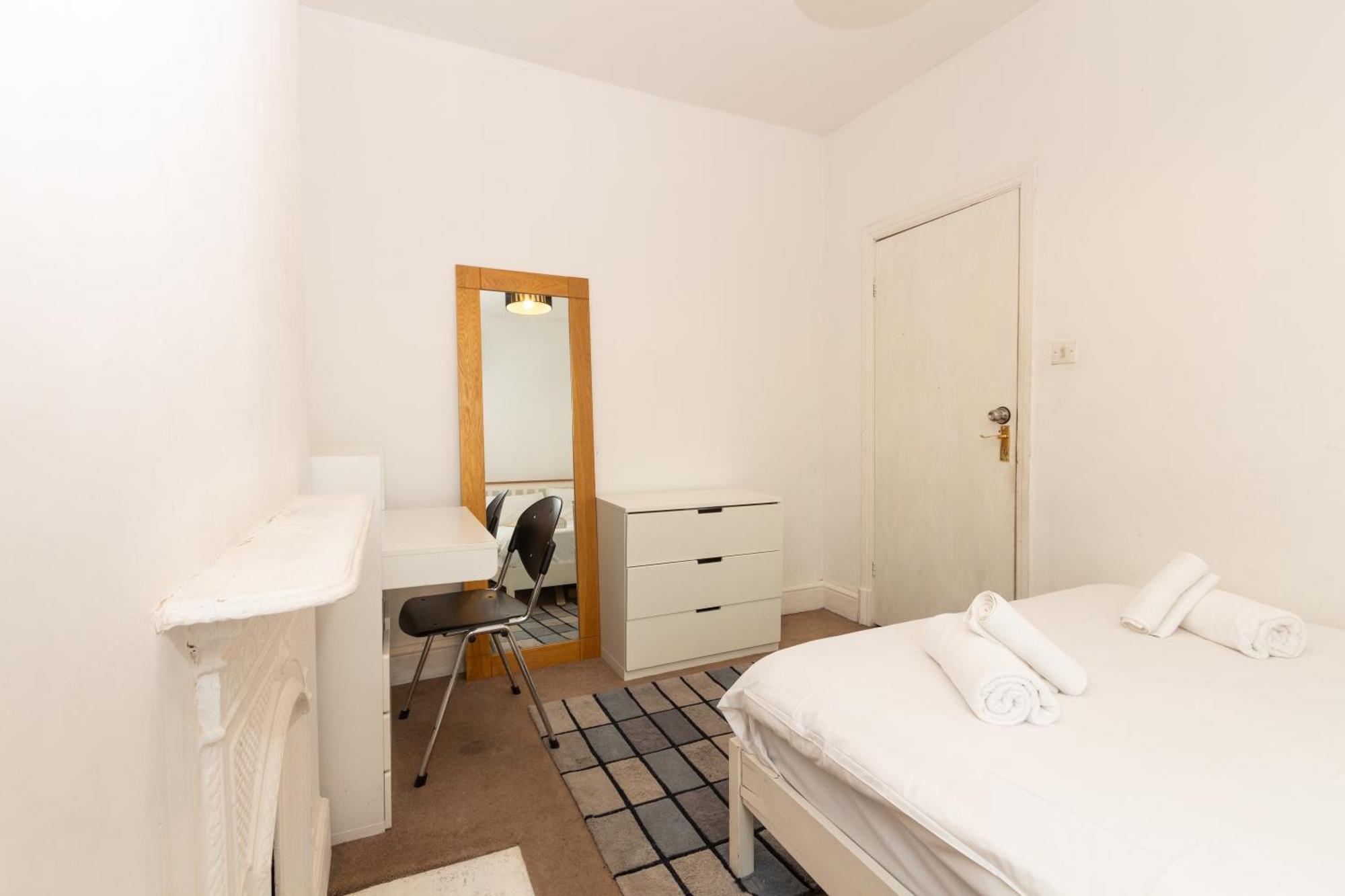 Lovely Private Rooms Near Mcr Centre Manchester Bagian luar foto