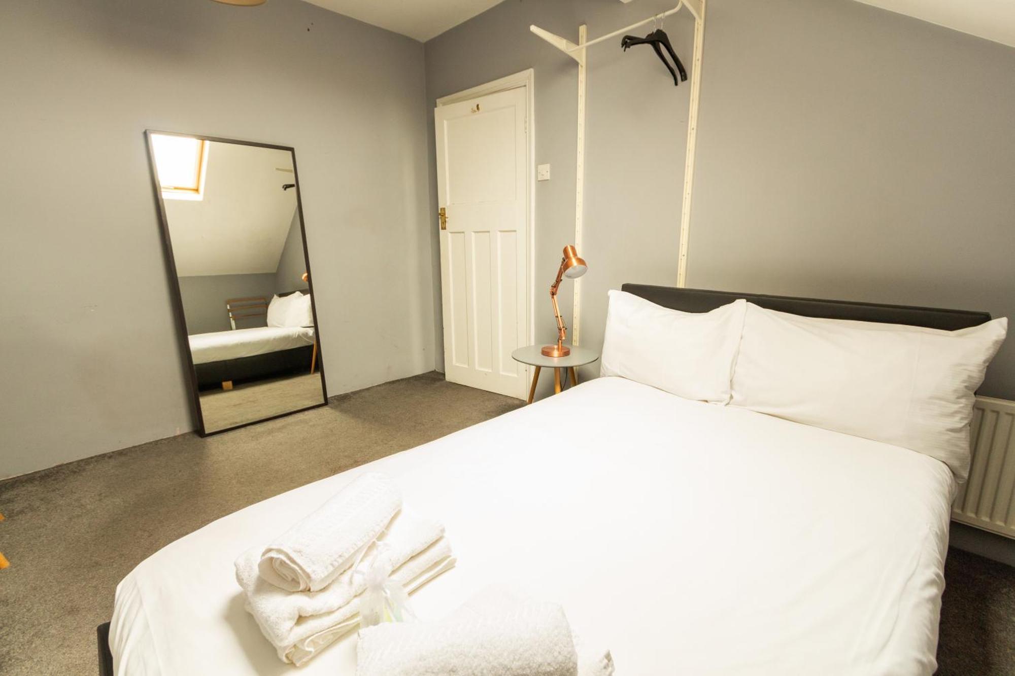 Lovely Private Rooms Near Mcr Centre Manchester Bagian luar foto